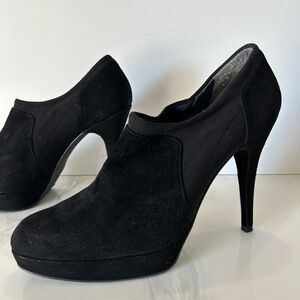 Stuart Weitzman Black suede platform high heel